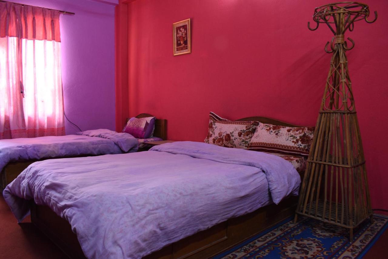 Anmol Guest House Катманду Экстерьер фото